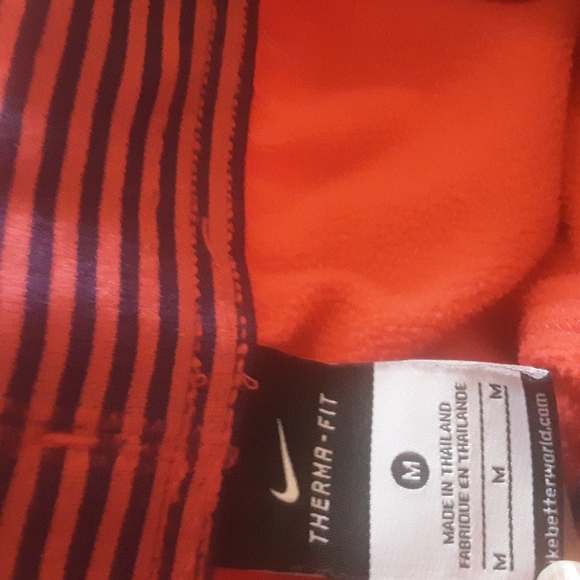 Nike Therma Fit Size M Orange - Picture 5 of 7